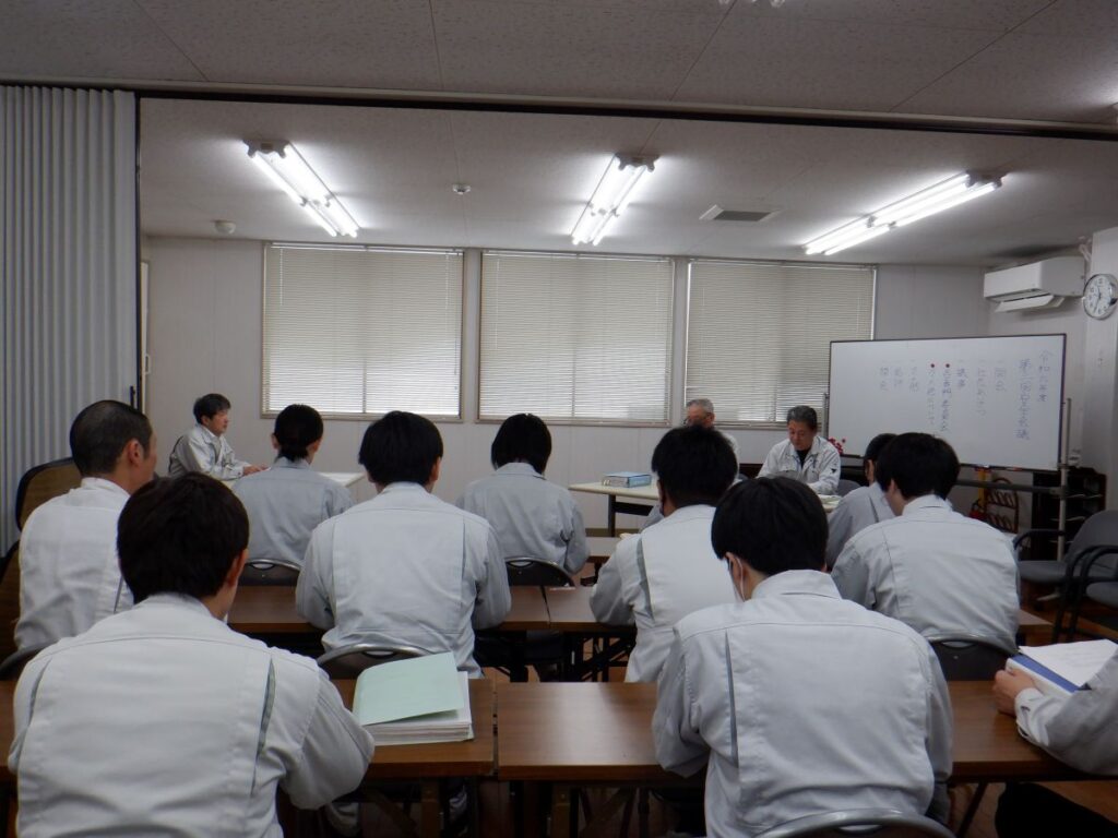 “安全はすべてに優先する”　第３回安全会議を開催しました